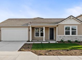 2973 Riviera Ave, Tulare, CA 93274