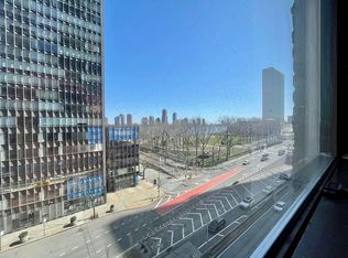 865 United Nations Plz APT 9B, New York, NY 10017