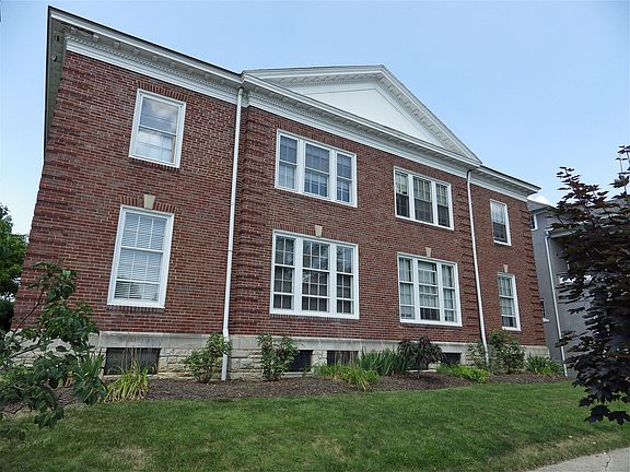 3rd image of 964 Madison Ave Unit D