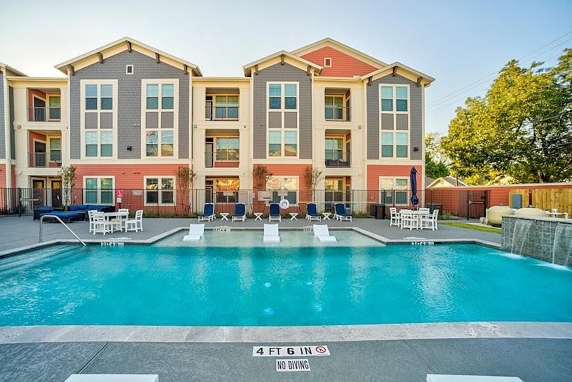 2nd image of 7350 Avenue C #405