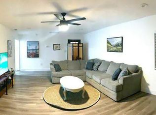 374 4th St NW #A, Largo, FL 33770