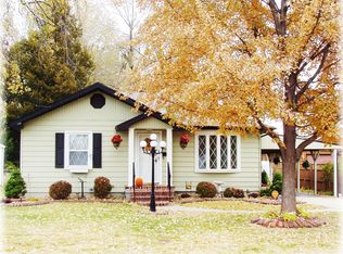 403 Meadow Ln, Collinsville, IL 62234