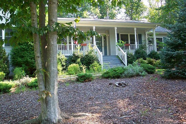 1st image of 262 Jefferson Dr