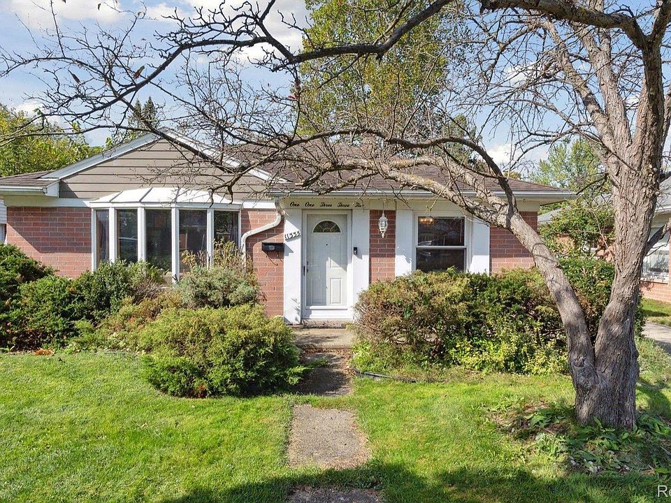 1st image of 11335 W Clements Cir