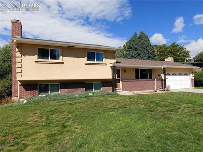2016 Bryant Ave, Colorado Springs, CO, 80909