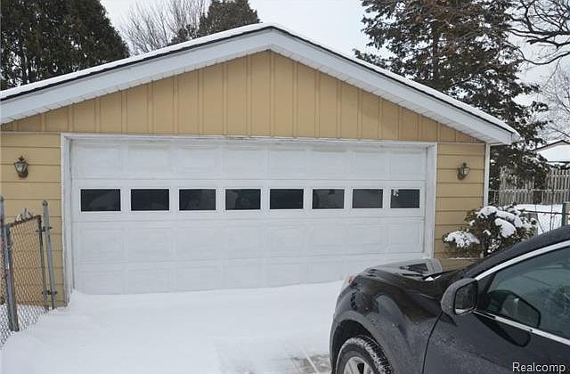 1st image of 389 Harvard Ave