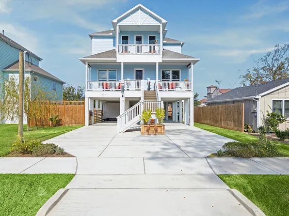 2922 Seargent St, Seabrook, TX 77586