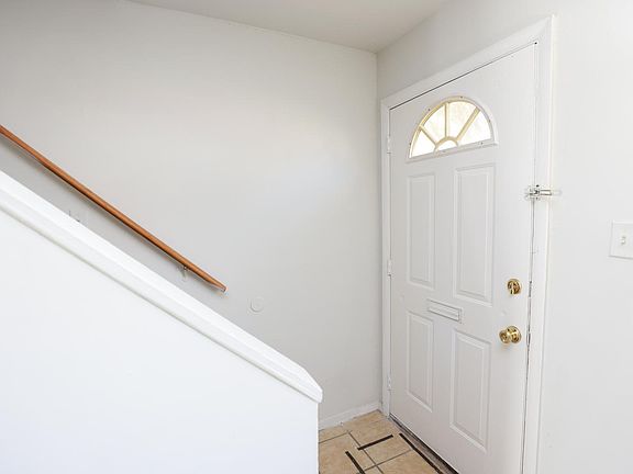 2nd image of 101 Poe St