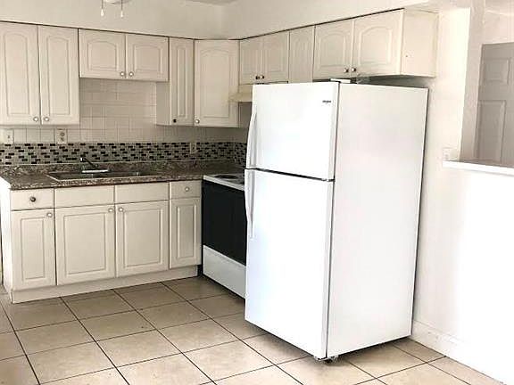 4th image of 1769 Elan Ct