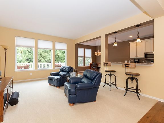 5th image of 8675 Oakland Hills Cir