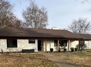 1004 Walnut St, Doniphan, MO 63935