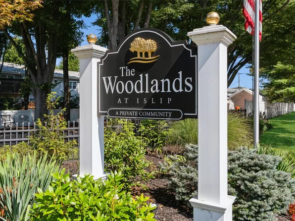 74 Finch Lane #74, Islip, NY 11751