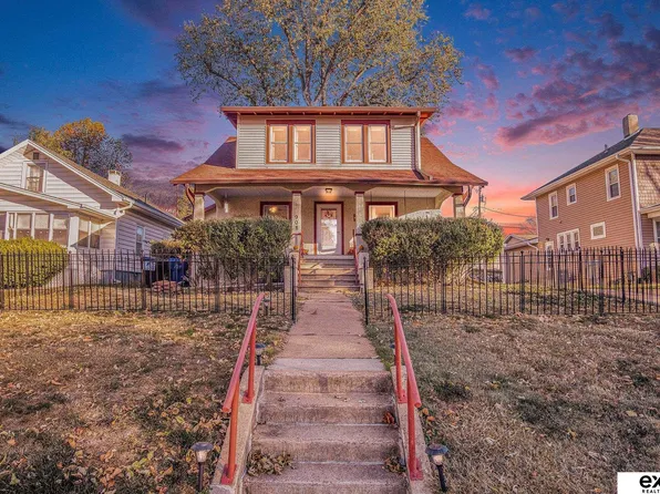 908 Avenue D, Plattsmouth, NE 68048