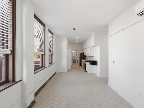 St Joseph Apartments, 835 Van Buren St #107, Fort Wayne, IN 46802