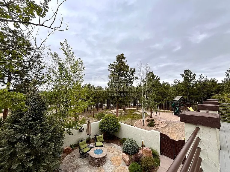 17995 Minglewood Trl — Photo 12