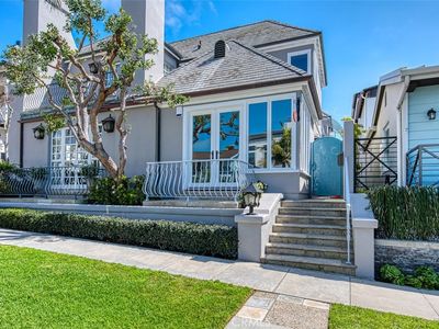 216 Marguerite Ave #1, Corona Del Mar, CA, 92625