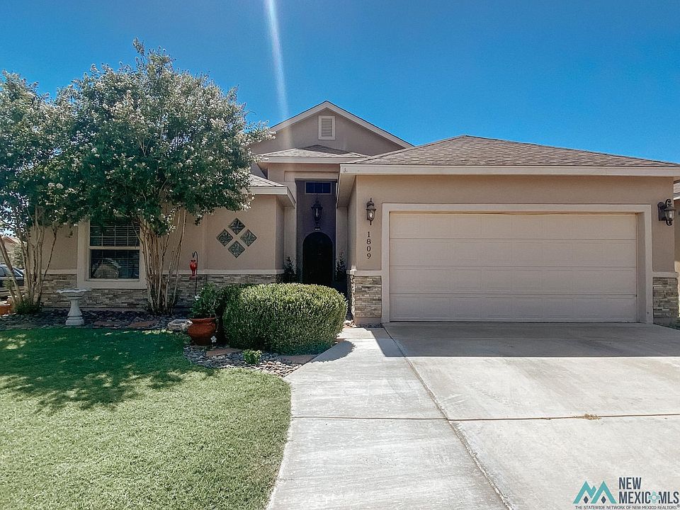 1st image of 1809 Amber Dr