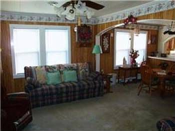 1st image of 707 Snow St