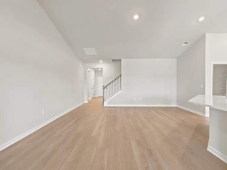 334 Kindred Spirits Dr — Photo 7