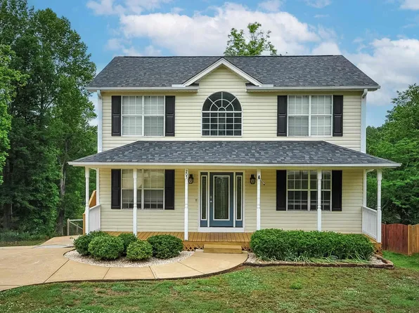 205 N Celestial Dr, Greer, SC 29651