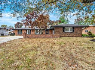 1317 Geders Ln, Saint Louis, MO