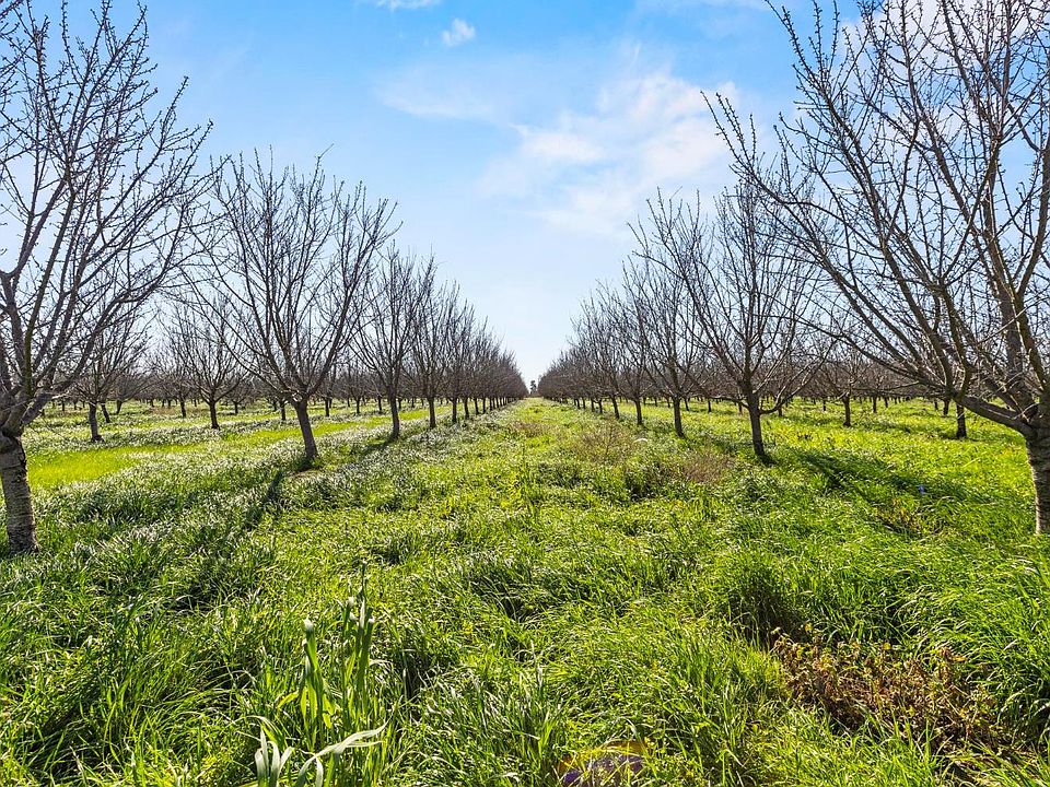 1st image of Sanders Rd
