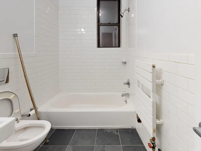 238 E 87th St #2B — Photo 11