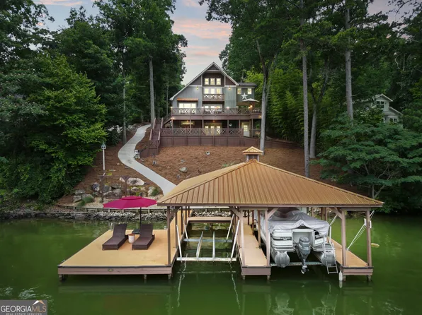 298 Roberts Point Rd, Jackson, GA 30233