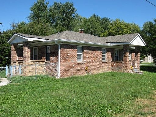 2nd image of 4002 N Edmondson Ave