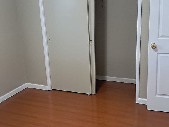 4th image of 1760 Neihart Ave