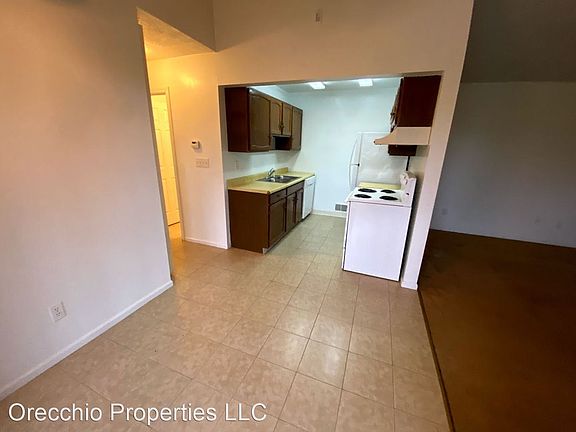 4th image of 4516 Scioto Dr #60