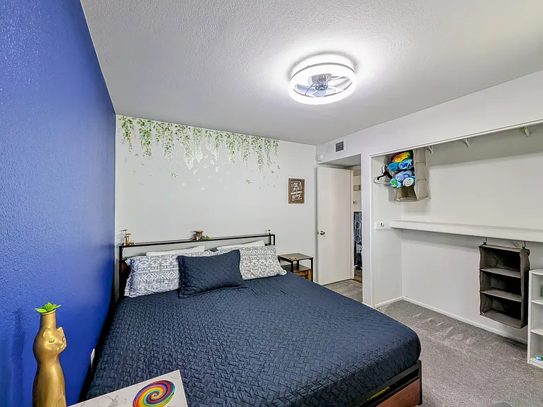 E Sandpiper Dr — Photo 6