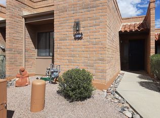 1448 W Desert Hills Dr, Green Valley, AZ 85622