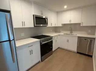 2191 Muckleplum Cres SW #1A, Edmonton, AB T6X2N1