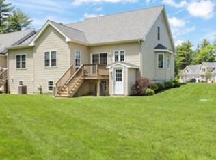 20 Santana Way #20, Carver, MA 02330