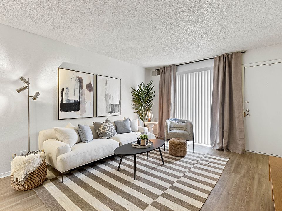 Cascades at Southern Hills apartments community photo