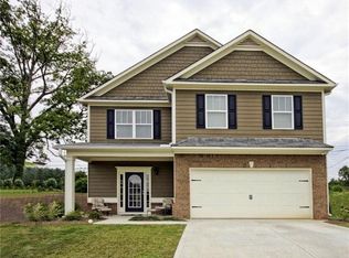 585 Country Ridge Dr, Hoschton, GA 30548