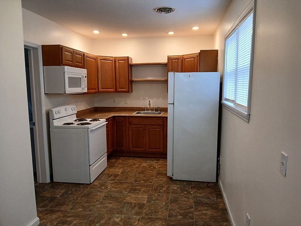 1st image of 20 Water St Unit 2