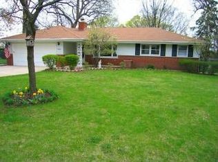 0S733 Madison, West Chicago, IL 60190