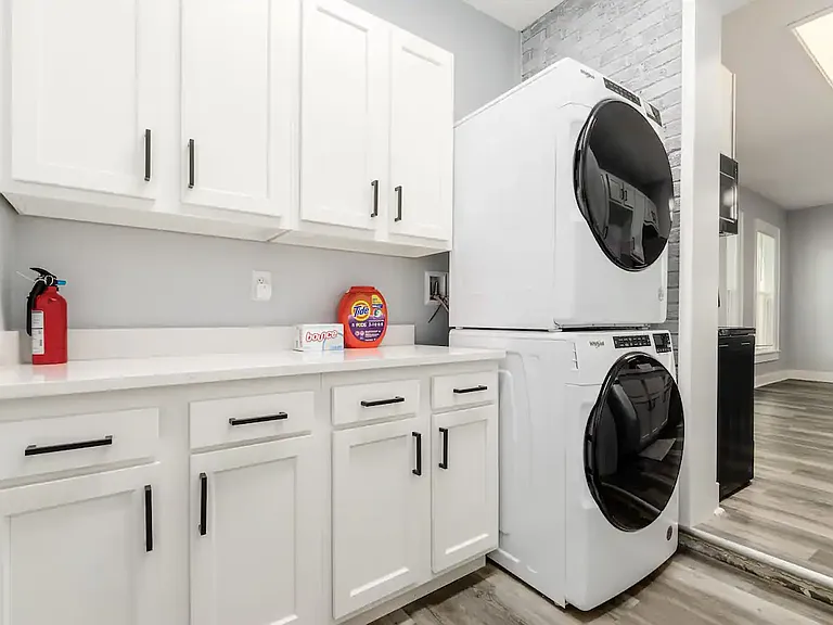 61 E Moler St — Photo 7