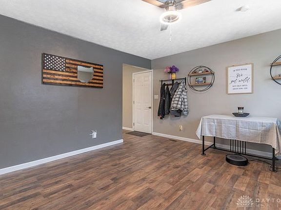 4th image of 4472 Saint Paris Pike