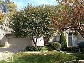 3rd image of 43126 W Kirkwood Dr