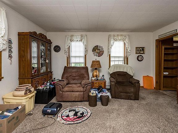 4th image of 408 R St
