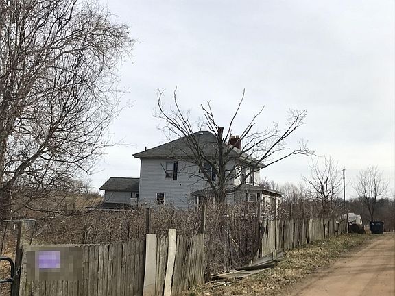 2nd image of 56272 52nd Ave