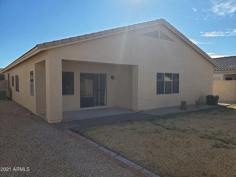 2056 E Riviera Dr — Photo 25
