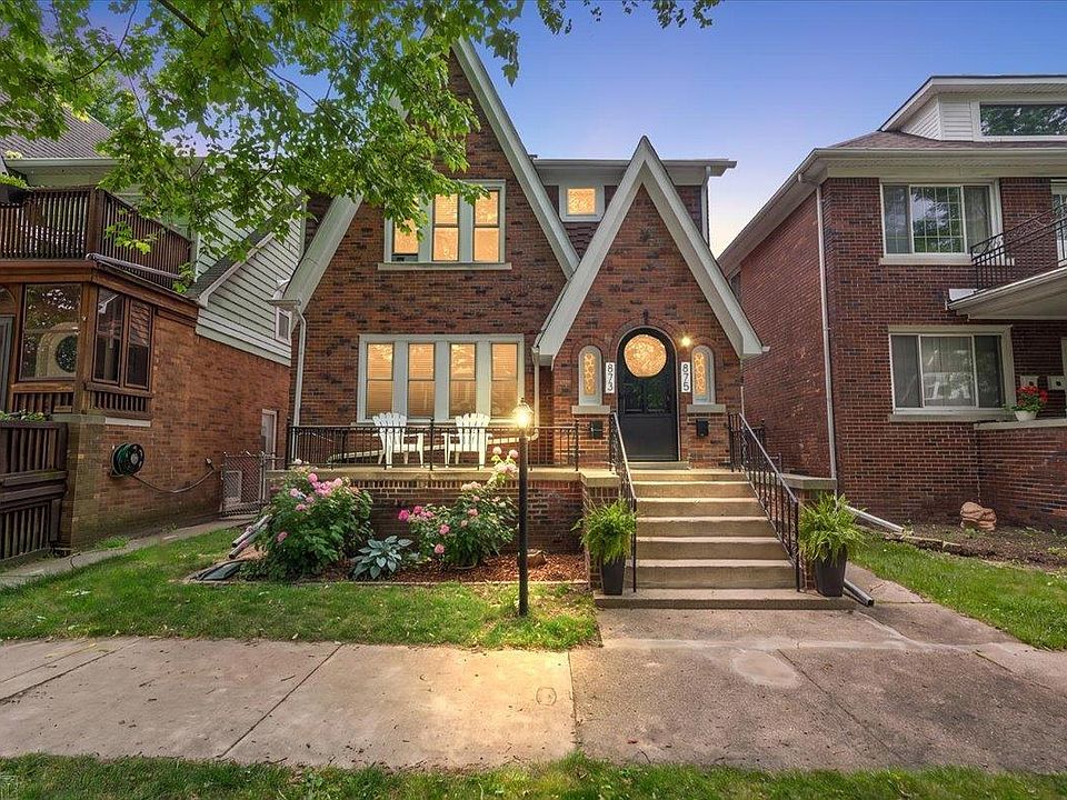 1st image of 873-875 Beaconsfield Ave