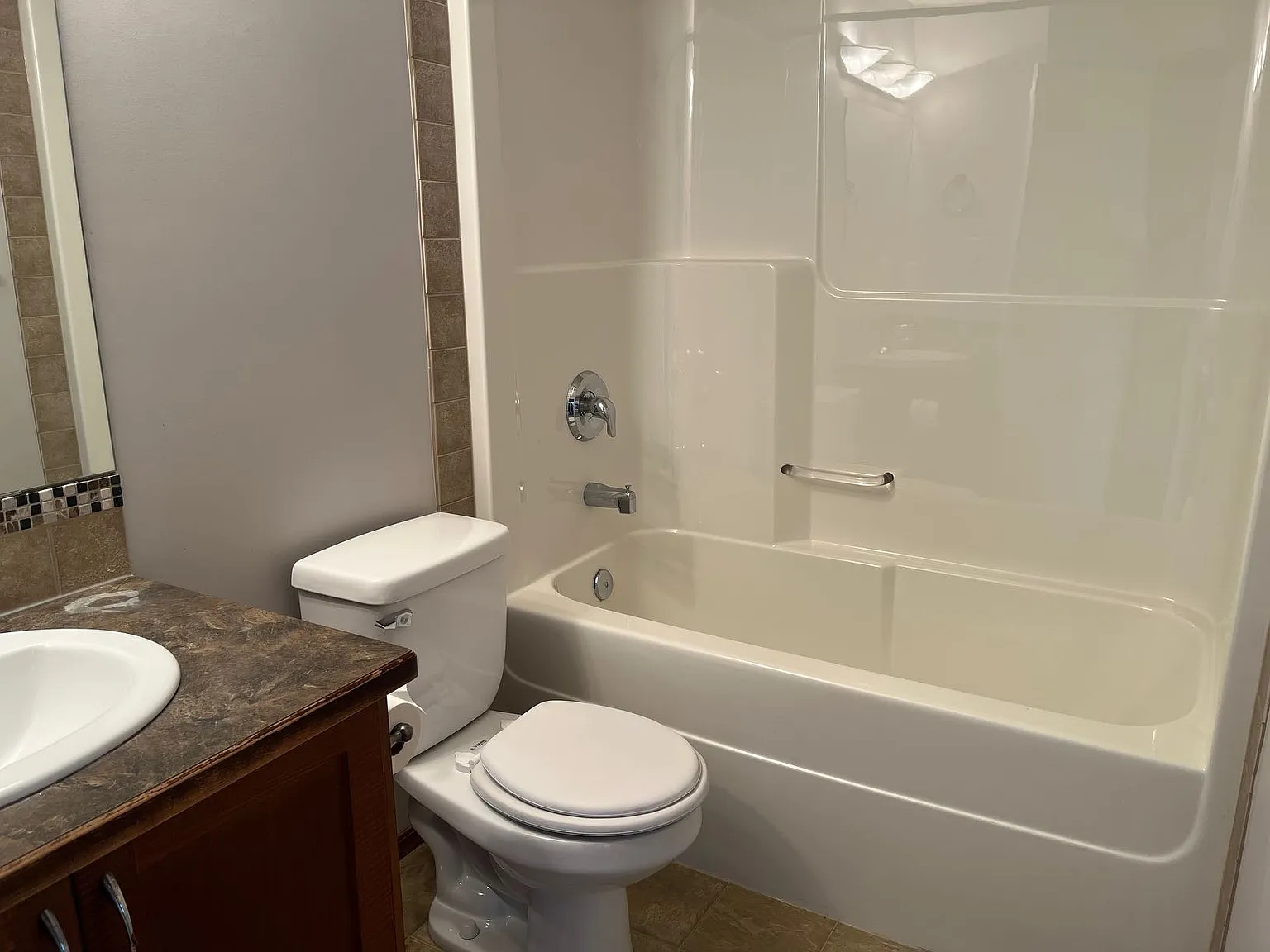 102 Jaspar Crescent Red Deer — Photo 4