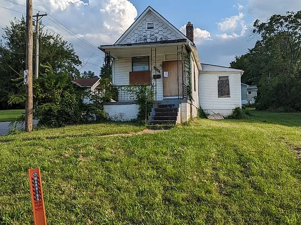 6044 Saint Paul Pl, Saint Louis, MO 63120