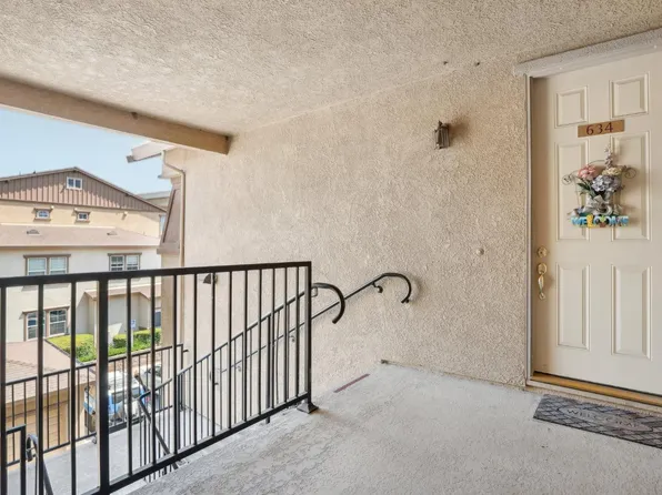 6530 Hearthstone Cir APT 634, Rocklin, CA 95677