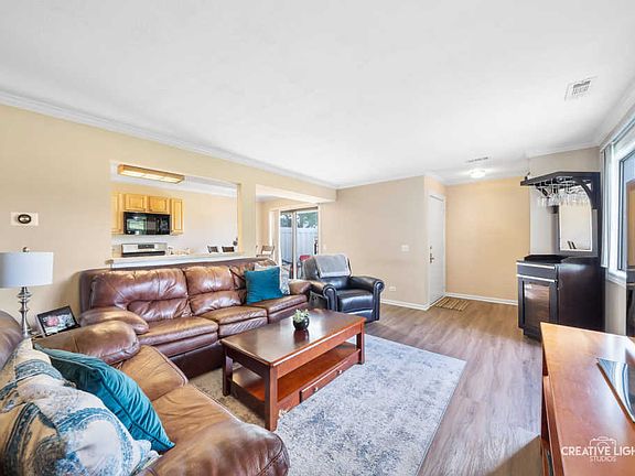 3rd image of 728 Whitesail Dr #728